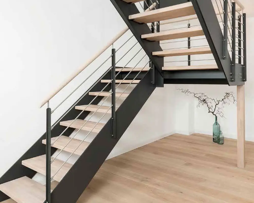 Habillage escalier chêne blanchi