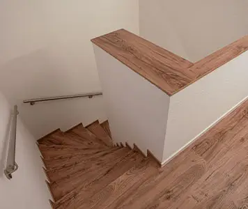 Rénovation d'escaliers de commerces et bureaux