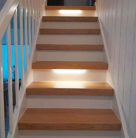 renovation-escalier-ouvert-apres-1.jpg
