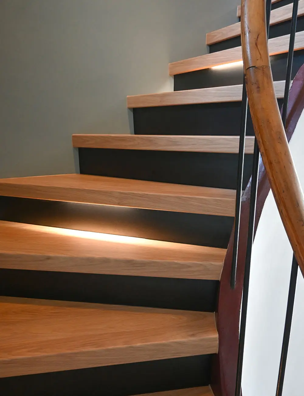 renovation-dun-escalier-chez-m-lequesne-securite-et-esthetique-reunies-3